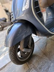 Vespa GTS 300 2020-thumb-3