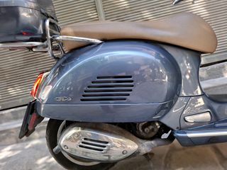 Vespa GTS 300 2020-thumb-7