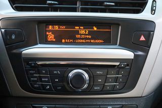 Citroen C-Elysee 2016 1.2 VTi 82hp Confort-thumb-23