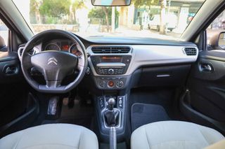 Citroen C-Elysee 2016 1.2 VTi 82hp Confort-thumb-2
