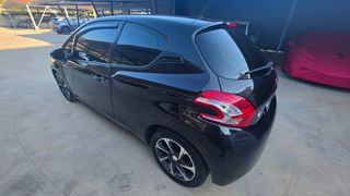Peugeot 208 2013-thumb-3