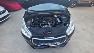 Peugeot 208 2013-thumb-11