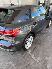 Audi A3 2022-thumb-4