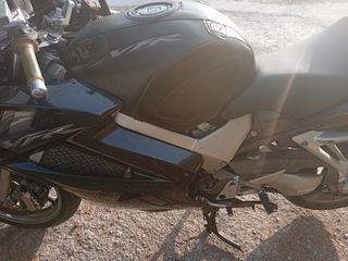 Honda VFR 800 2006 VTEC-thumb-5