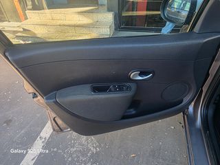 Renault Clio 2011 1.2 16V 75 EXPRESSION-thumb-13