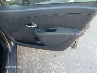 Renault Clio 2011 1.2 16V 75 EXPRESSION-thumb-18