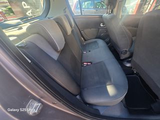 Renault Clio 2011 1.2 16V 75 EXPRESSION-thumb-19