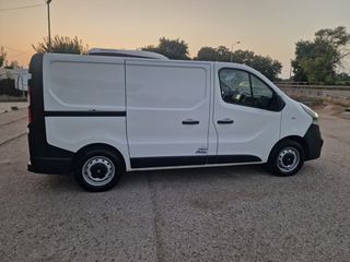 Ψυγείο Opel 2018 VIVARO ΨΥΓΕΙΟ-thumb-6