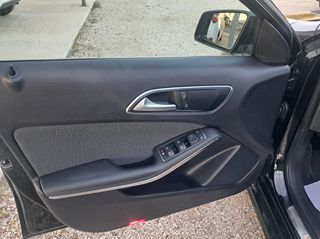 Mercedes-Benz A 180 2013 CDI DIESEL-thumb-17