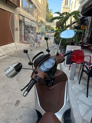 Piaggio Beverly 300i 2011 BEVERLY 300IE-thumb-6