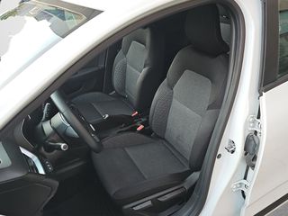 Renault Clio 2021 1.0TCe LPG 100ps Expression Plus-thumb-33