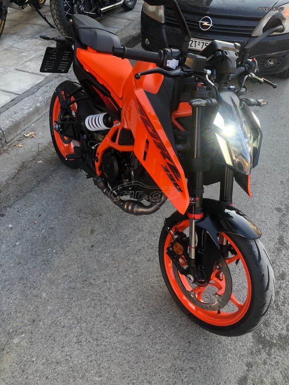 KTM 390 Duke 2025