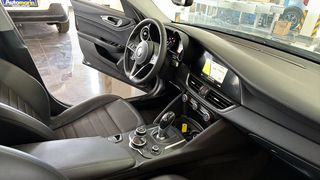 Alfa Romeo Giulia 2018 Super jtd Auto Navi / 6 Χρόνια Δωρεάν Service-thumb-51