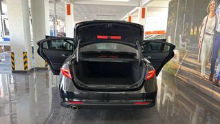 Alfa Romeo Giulia 2018 Super jtd Auto Navi / 6 Χρόνια Δωρεάν Service-thumb-22