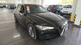 Alfa Romeo Giulia 2018 Super jtd Auto Navi / 6 Χρόνια Δωρεάν Service-thumb-2