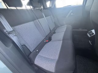Citroen C4 2023 1.2 FEEL EAT8 130PS-thumb-15