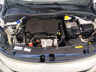 Peugeot 2008 2017 GT LINE CLIMA NAVI CAMERA-thumb-15