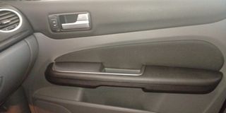 Ford Focus 2008 FOCUS 1.6 GHIA-thumb-5