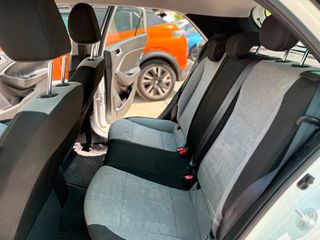 Hyundai i 20 2015 1.1 CRDI BLUE STYLE Speed6 Euro6 BokServiss Προσφορά 09/23-thumb-16