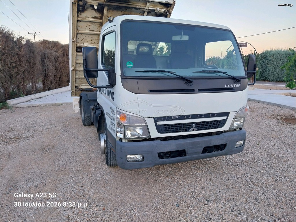 Ανατροπή Mitsubishi 2011 CANDER