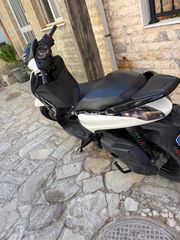 Beverly 300 2020