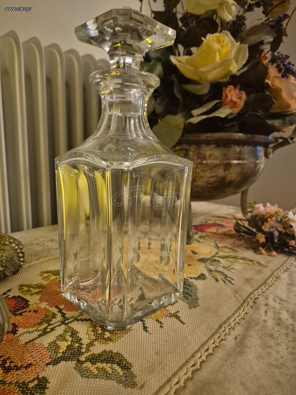 Κρυσταλινο μπουκαλι baccarat