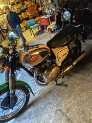 Bsa 1985-thumb-3