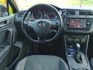 Volkswagen Tiguan 2018-thumb-12