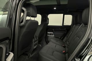 Land Rover Defender 2021-thumb-3