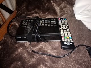 ΤΗΛΕΌΡΑΣΗ TELEFUNKEN 26"-thumb-2