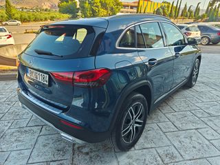 Mercedes-Benz GLA 250 2021 1.3 PANORAMA-thumb-3
