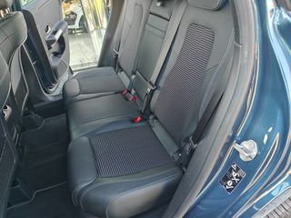 Mercedes-Benz GLA 250 2021 1.3 PANORAMA-thumb-20