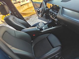 Mercedes-Benz GLA 250 2021 1.3 PANORAMA-thumb-26