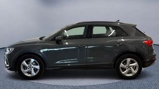 Audi Q3 2022 Advanced 35 TFSI Hybrid S tron 1.5-thumb-3