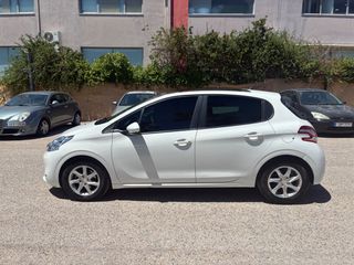 Peugeot 208 2015 E-HDI F1-thumb-6