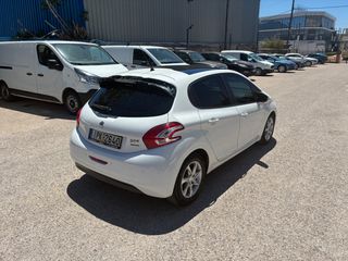 Peugeot 208 2015 E-HDI F1-thumb-12