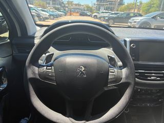Peugeot 208 2015 E-HDI F1-thumb-16