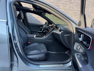Mercedes-Benz C 200 2022 C200 D  AMG LINE  PANORAMA-thumb-38