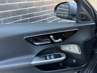 Mercedes-Benz C 200 2022 C200 D  AMG LINE  PANORAMA-thumb-48