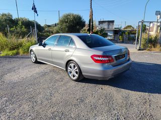 Mercedes-Benz E 200 2012 AVANTGARDE 7G-thumb-2