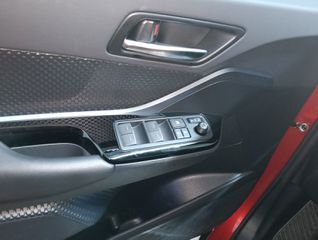 Toyota C-HR 2020 2.0 HYBRID BI TONE TEAM D-thumb-17