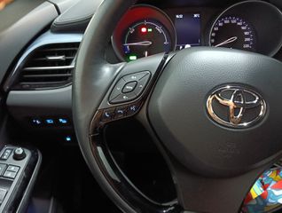 Toyota C-HR 2020 2.0 HYBRID BI TONE TEAM D-thumb-26