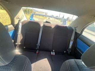Subaru Impreza 2003 look STI-thumb-6