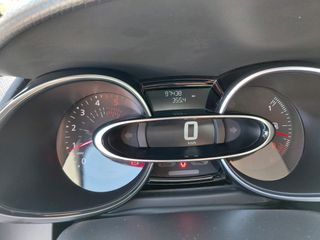 Renault Clio 2018 1.5 DCI DIESEL-thumb-9