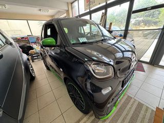 Smart ForTwo 2018 GREEN FLASH  - EQ CABRIO
