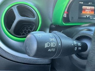 Smart ForTwo 2018 GREEN FLASH  - EQ CABRIO-thumb-27