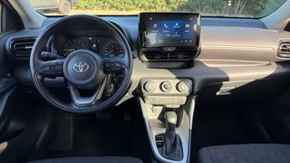 Toyota Yaris 2024 ACTIVE 1.5 126HP CVT AUTOMATIC-thumb-8