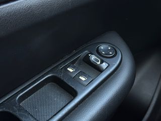 Peugeot 307 2006-thumb-14