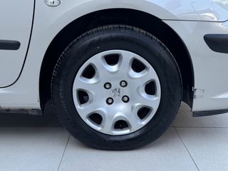 Peugeot 307 2006-thumb-15