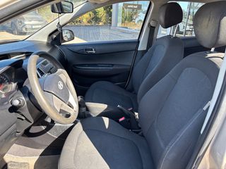 Hyundai i 20 2012 1.4 DIESEL-thumb-4